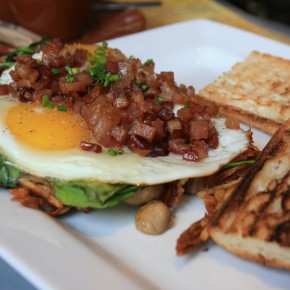 Bruncher - Laïka : Petit dej' électro sur la Main