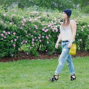 Look - Boyfriend jeans, ananas + le meilleur fashion tip pour les shoeaholics
