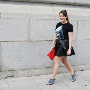 Look - Shark is the New Wolf + l'art de poser sans trop se prendre au sérieux