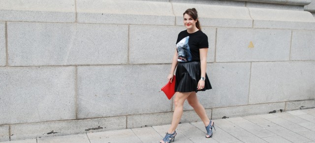 Look - Shark is the New Wolf + l'art de poser sans trop se prendre au sérieux