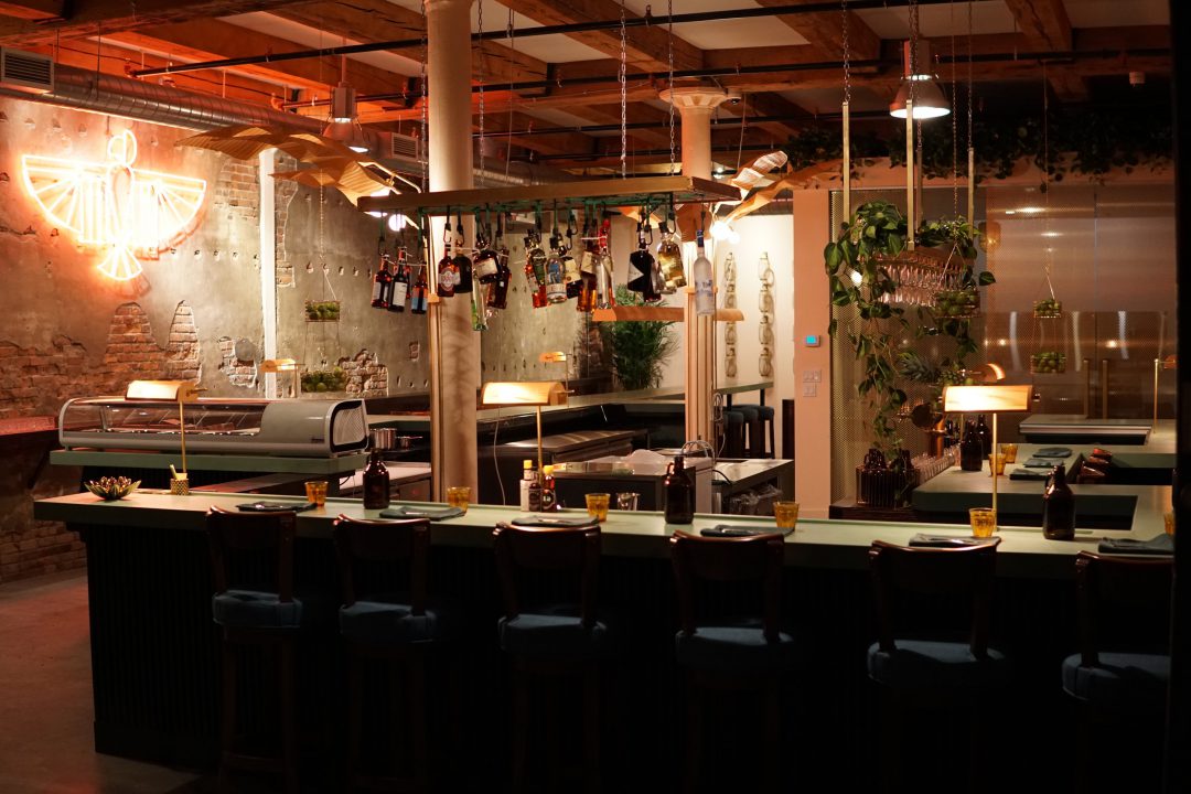 tiradito-bar-restaurant-peruvien-rue-bleury-1080x720